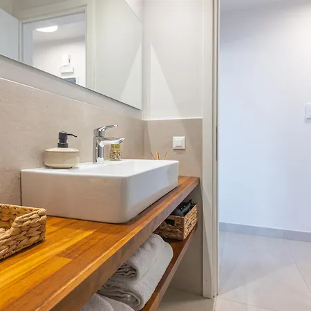 Athinais Urban Living 1 Just 2 Minutes From The Port Appartement